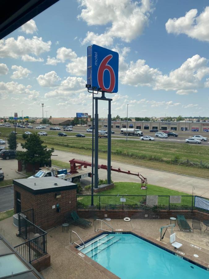 6 Ok Fairgrounds West Hotel
